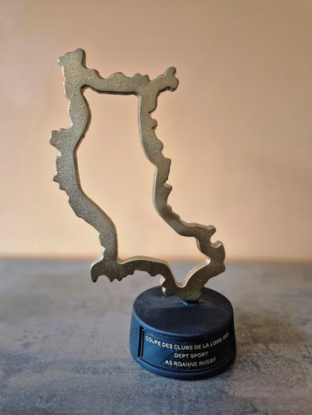 Trophée en fonte